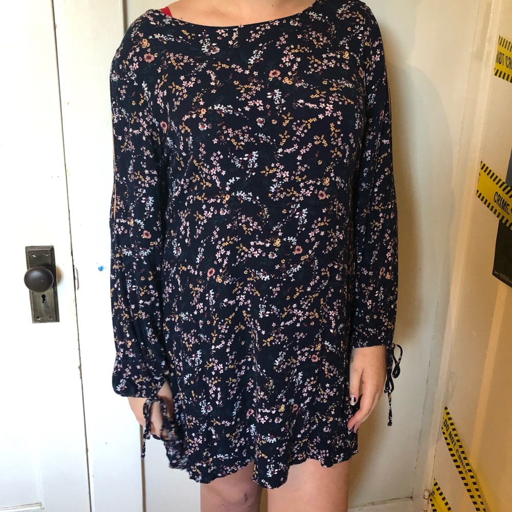Navy blue, floral American Eagle dress